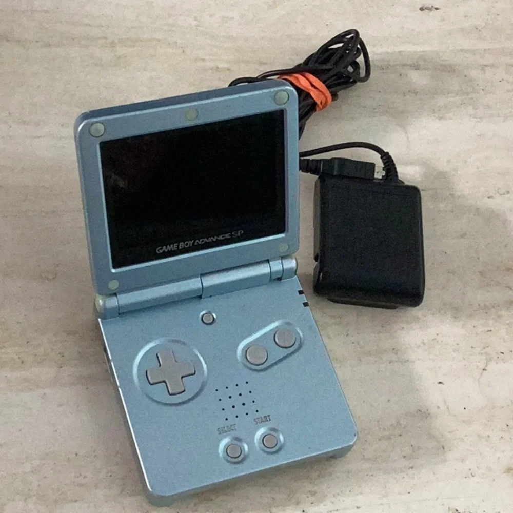 Gameboy Advance SP Console 101 Back Lit AGS-101 Pearl Blue Nintendo GBA Charger